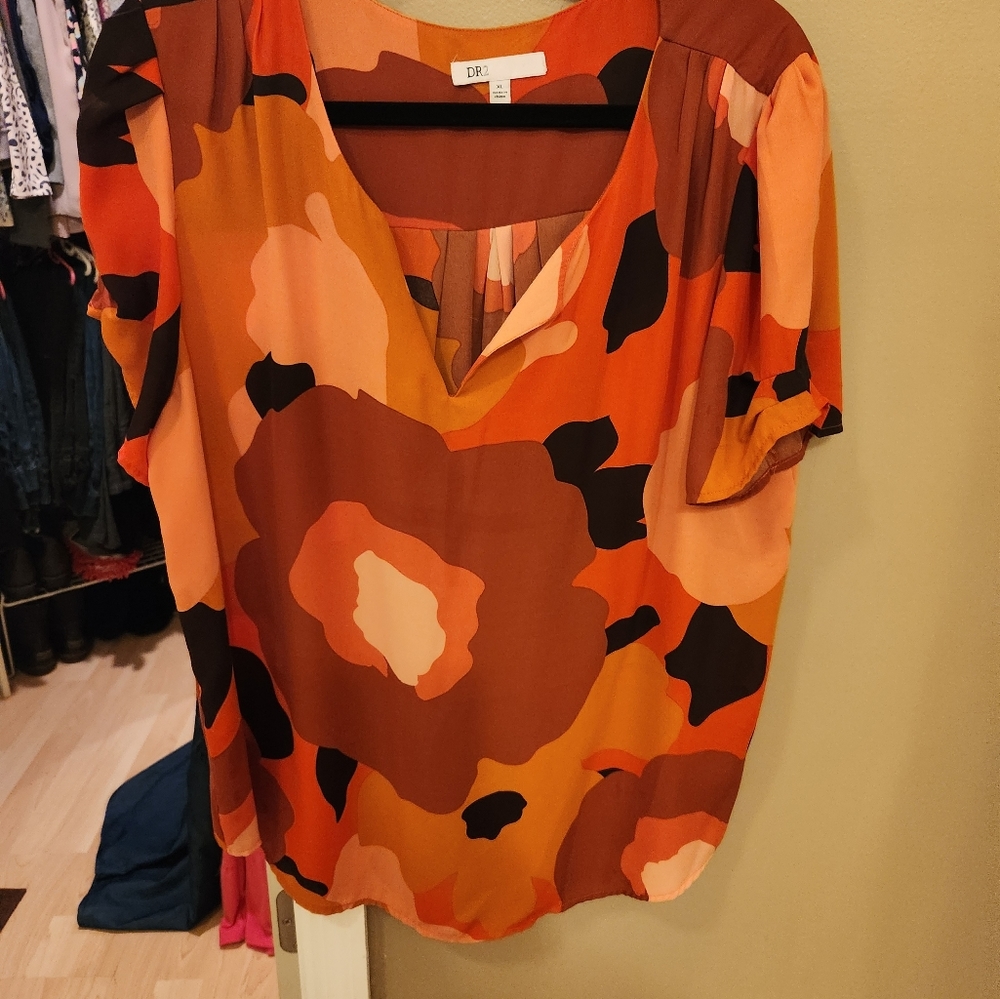 Light weight top